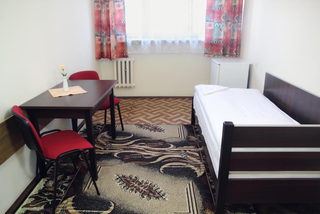 ורוצלב Trio Hostel חדר תמונה