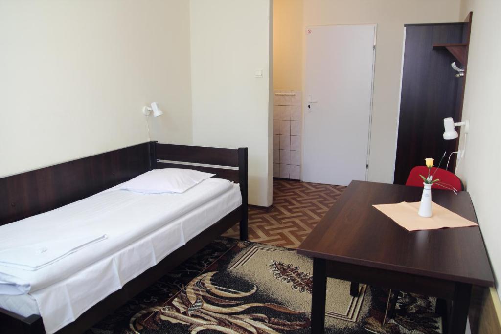 ורוצלב Trio Hostel חדר תמונה