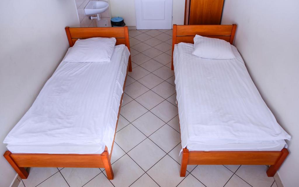 ורוצלב Trio Hostel חדר תמונה