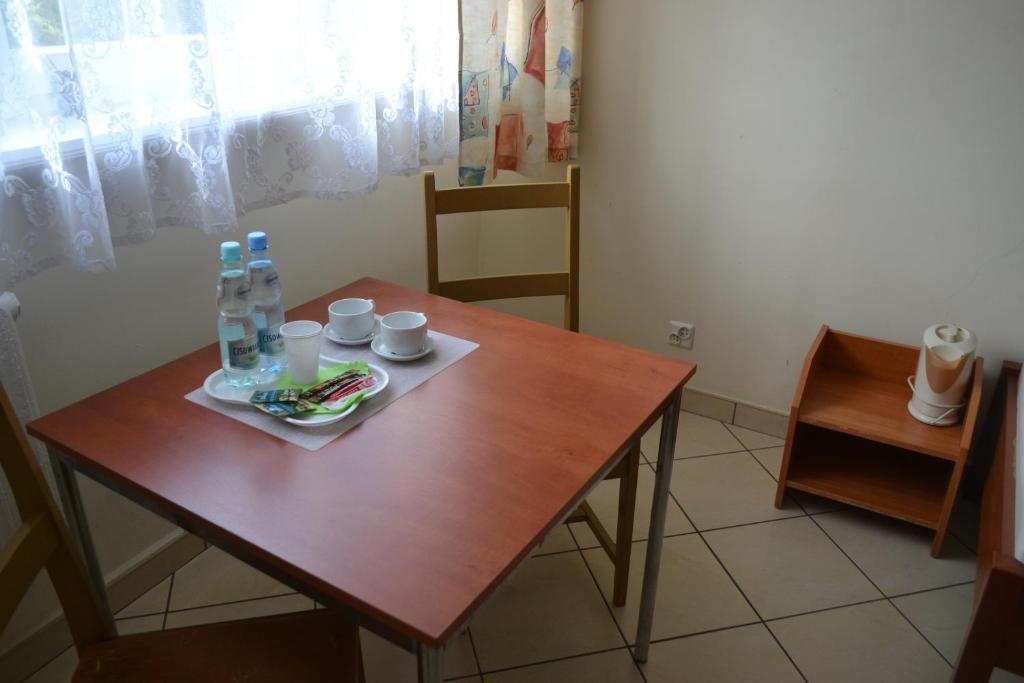 ורוצלב Trio Hostel חדר תמונה